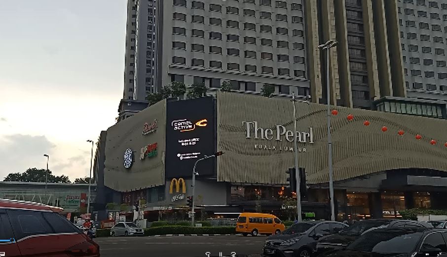 pearl old klang road dooh