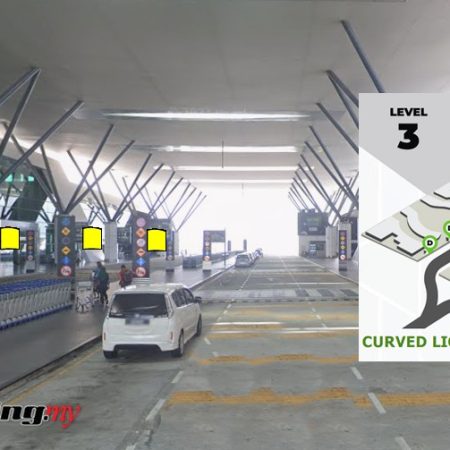 KLIA2 Departure Drop Off Curved Lightbox Pillar